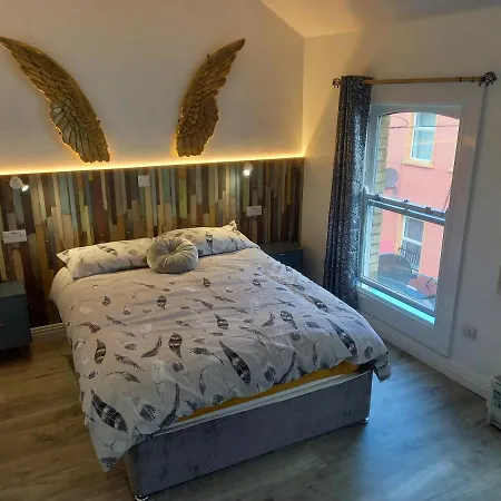 7 Heaven Derry City Centre Town House Экстерьер фото